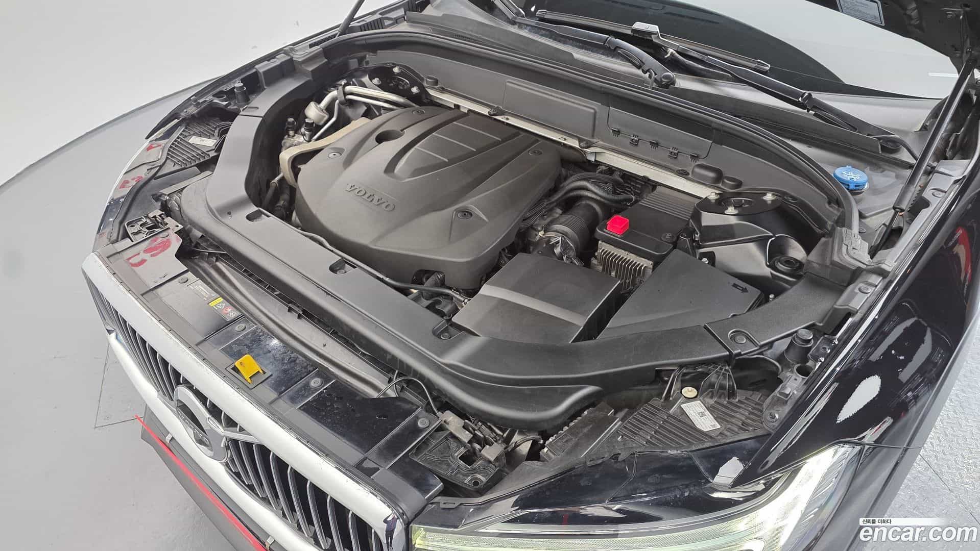 XC60 Volvo 2018.5-OUTER-006