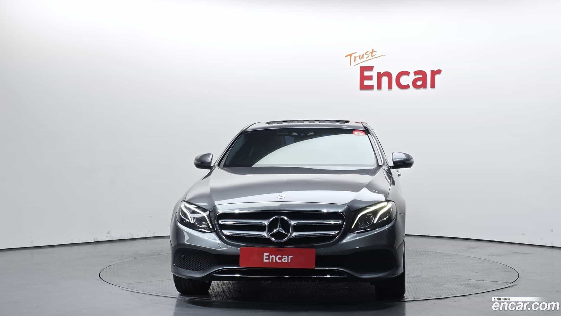E-Class Mercedes-Benz 2017.2-OUTER-003