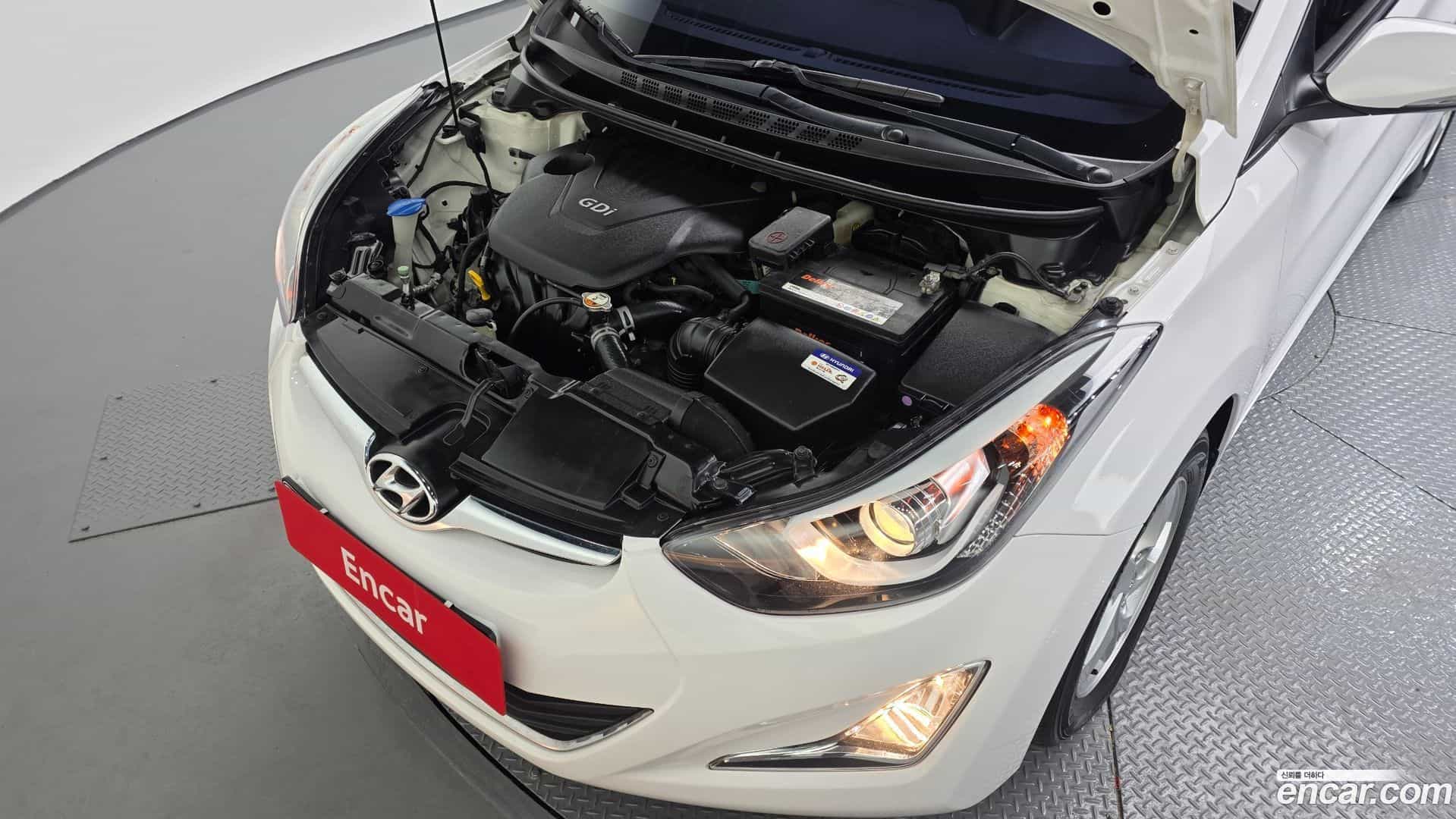 AVANTE Hyundai 2014.9-OUTER-006