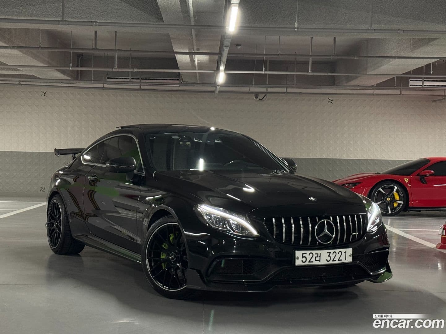 Main__Slider__Photo:C-Class Mercedes-Benz 2017.1-0