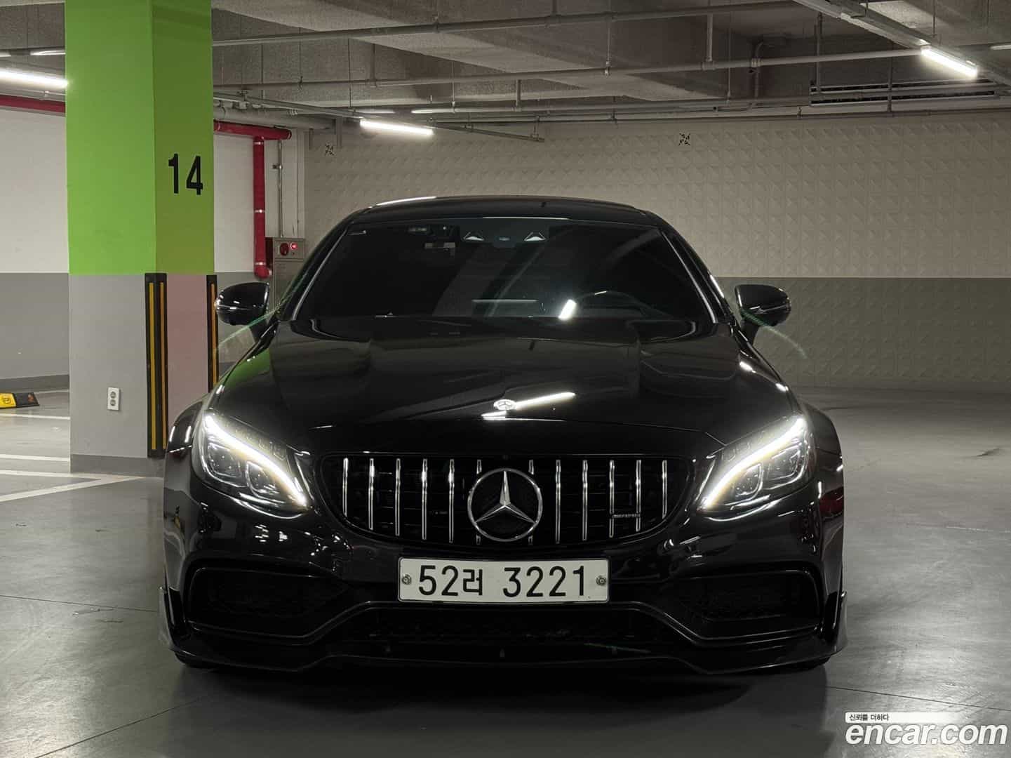 C-Class Mercedes-Benz 2017.1-OUTER-003