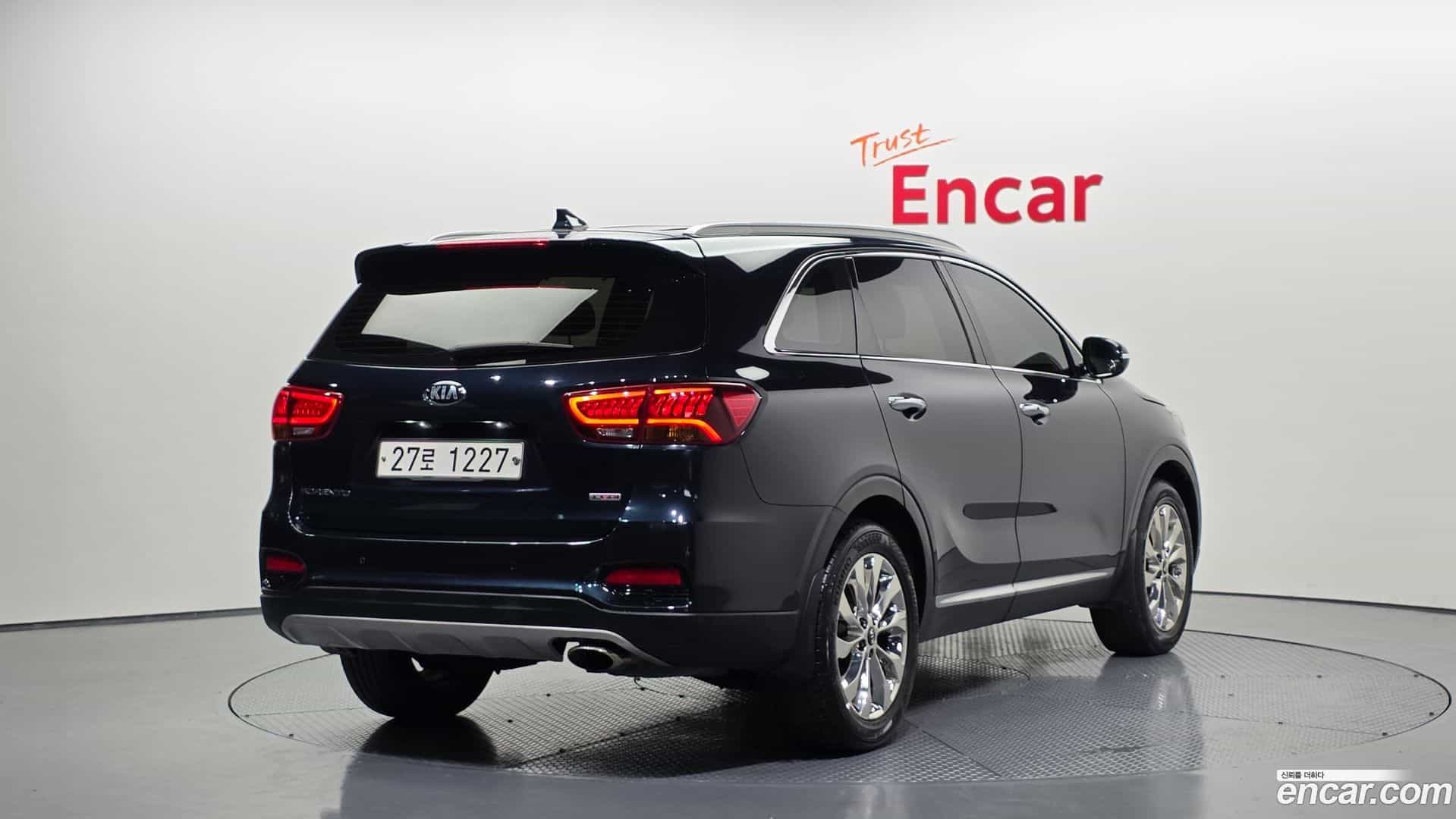 Sorento Kia 2017.8-OUTER-002