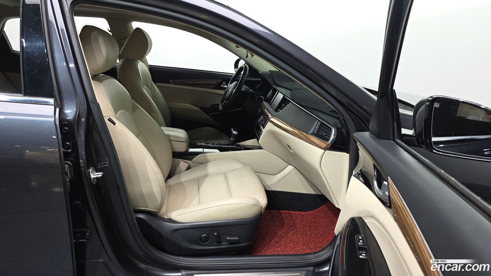 Main__Slider__Photo:K7 Kia 2016.2-10