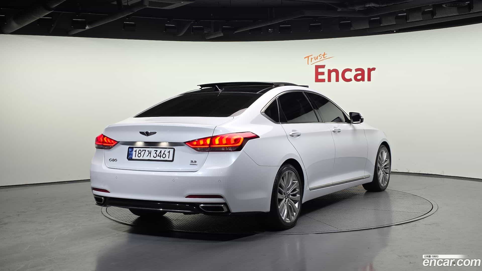 Genesis Hyundai 2016.4-OUTER-002