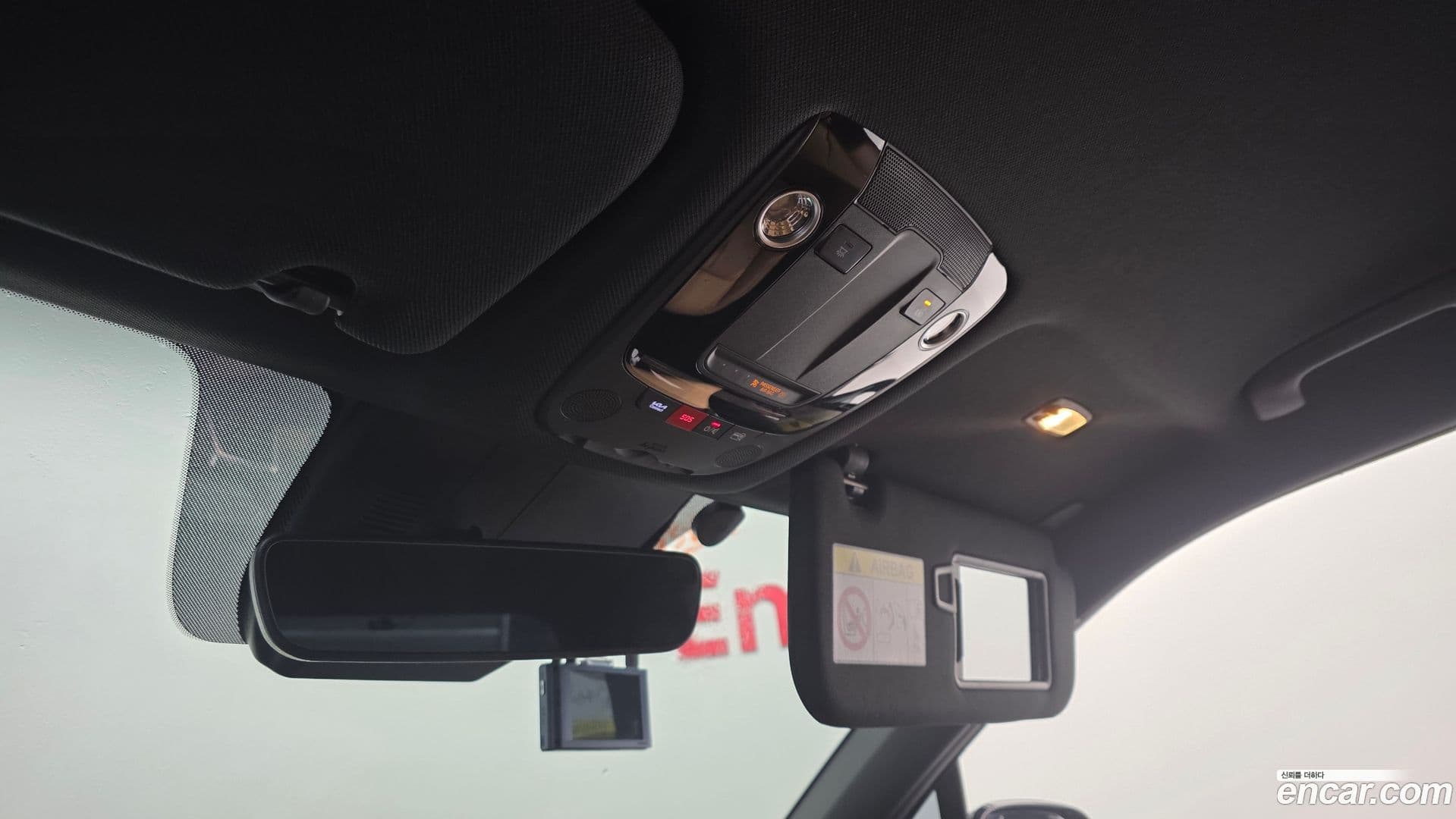 Main__Slider__Photo:Sorento Kia 2022.6-16