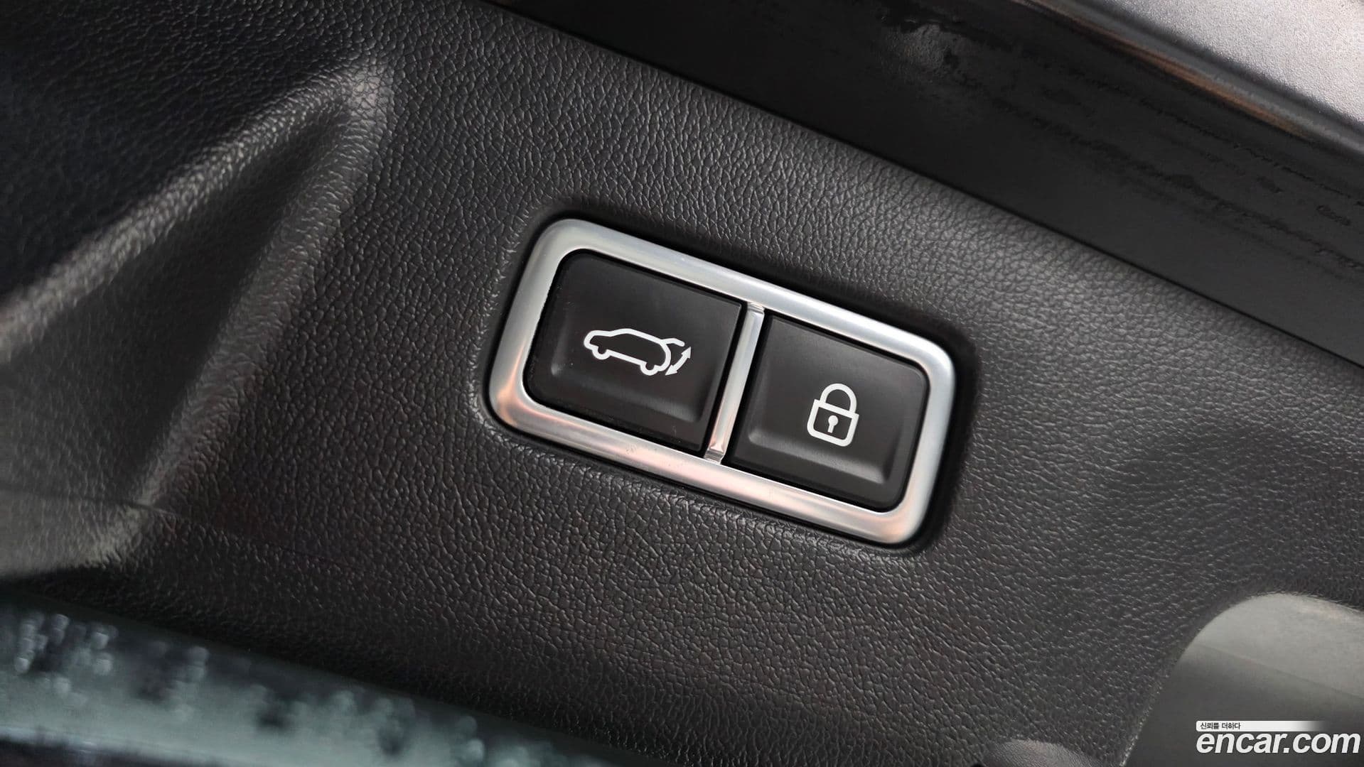 Main__Slider__Photo:Sorento Kia 2022.6-17