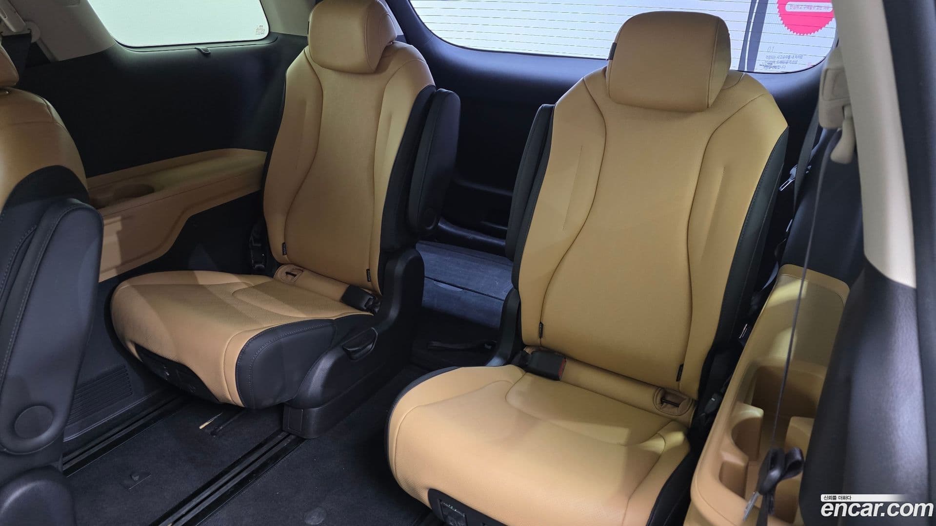 Main__Slider__Photo:Canival Kia 2021.1-18