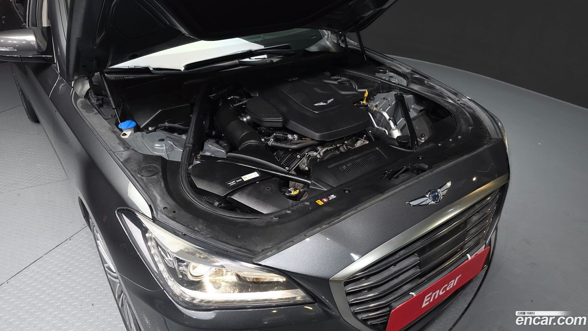 Main__Slider__Photo:G80 Genesis 2016.8-5