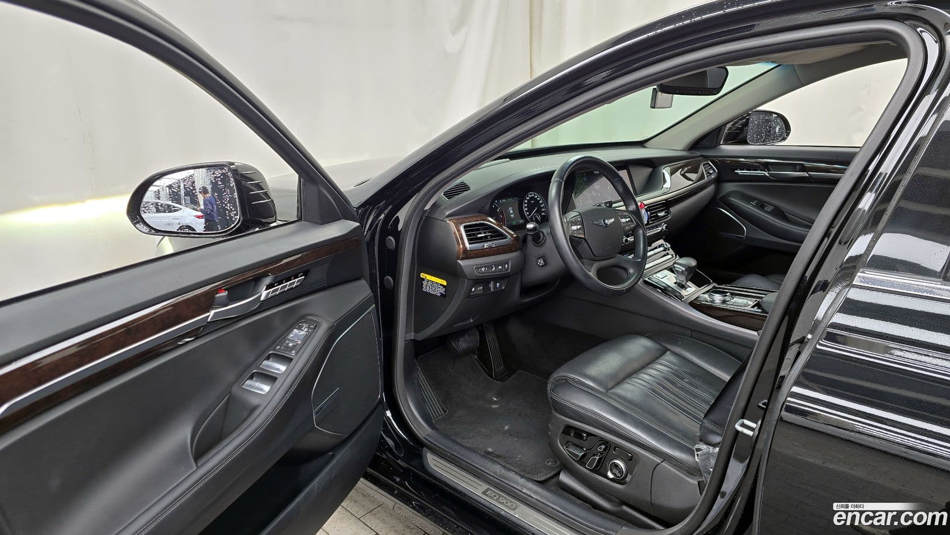 Main__Slider__Photo:EQ900 Genesis 2016.2-9