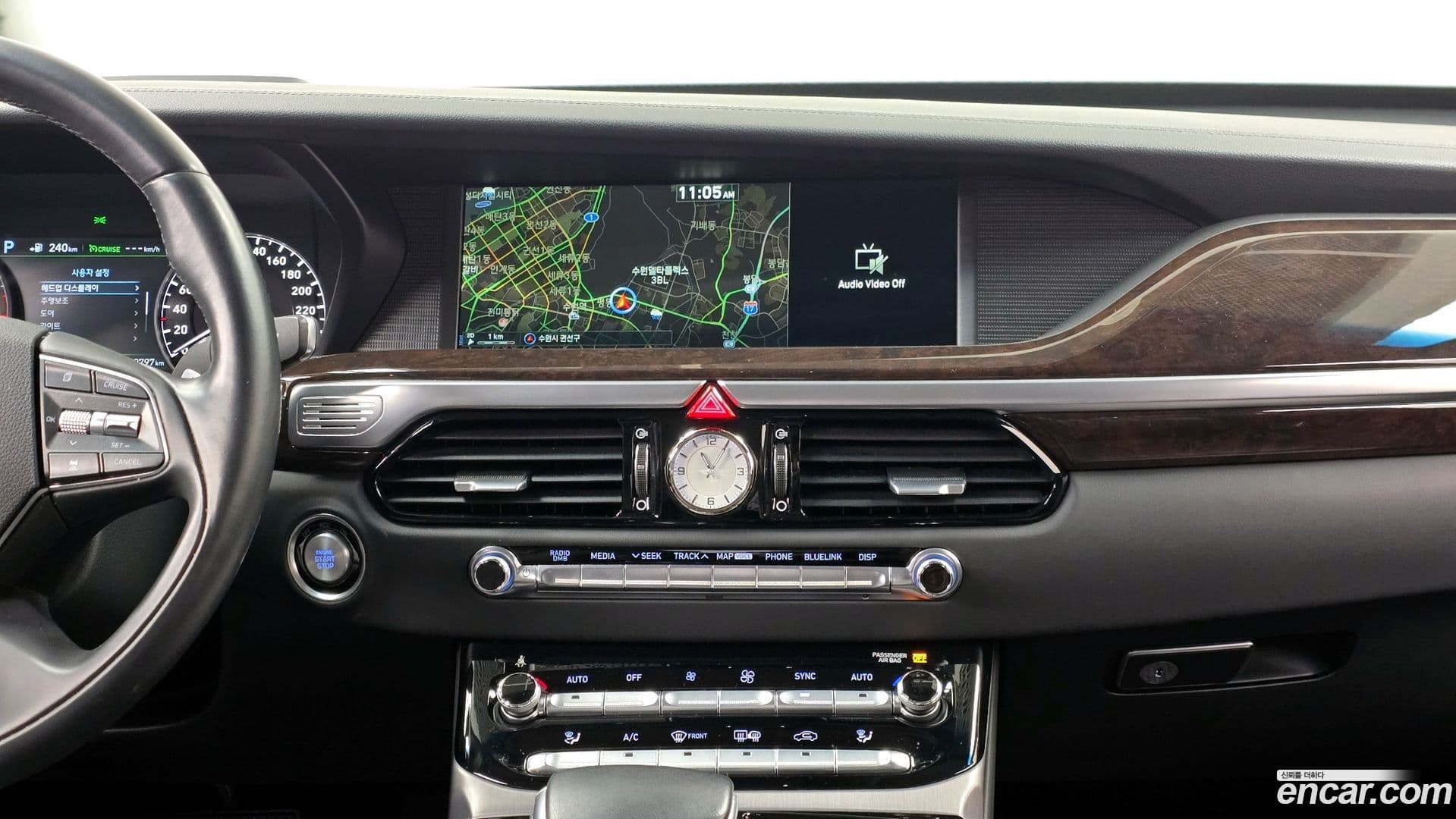 Main__Slider__Photo:EQ900 Genesis 2016.2-13