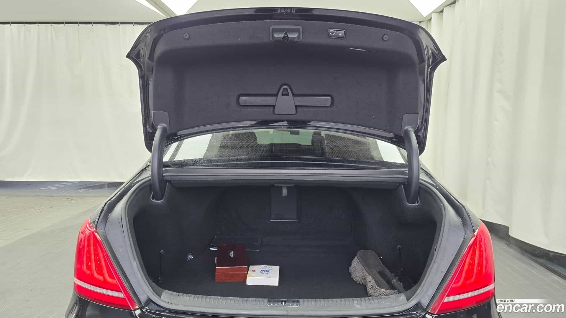 EQ900 Genesis 2016.2-OPTION-024