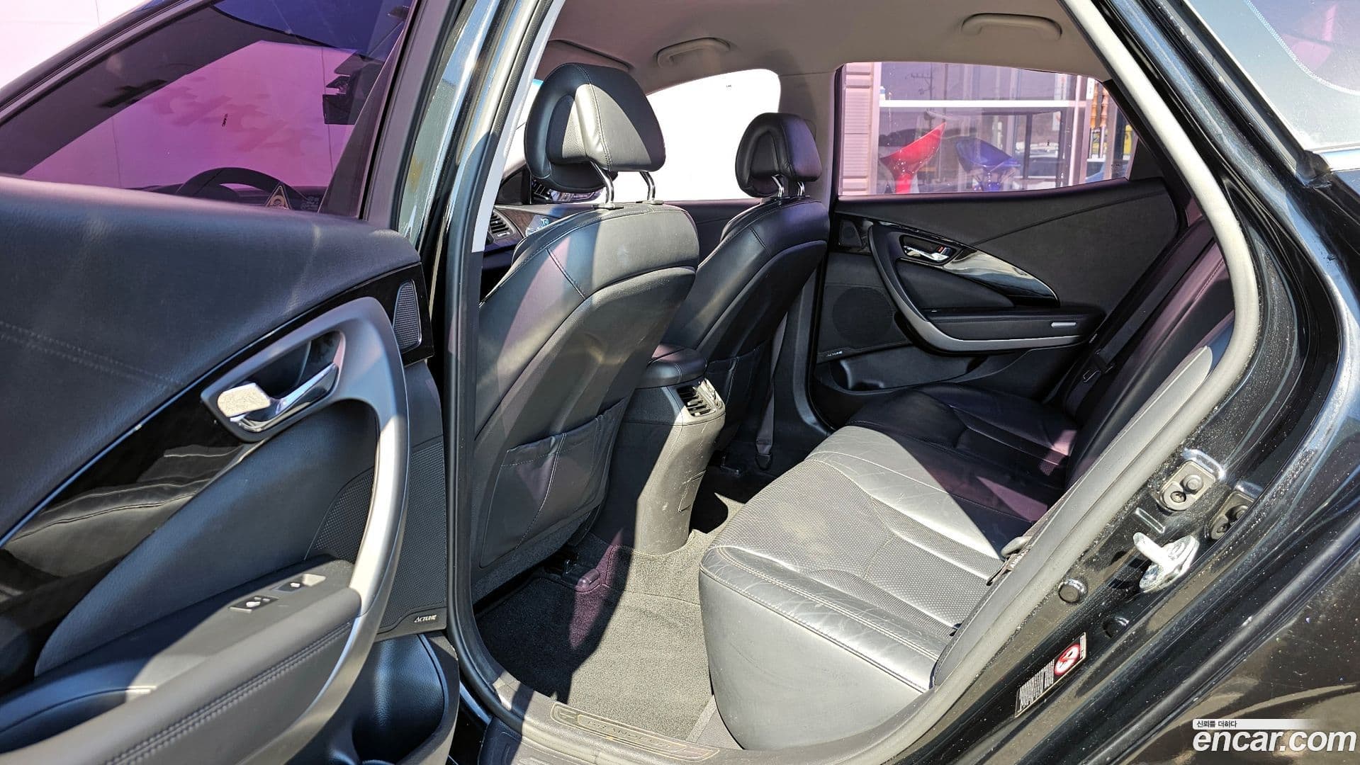 Main__Slider__Photo:Grandeur Hyundai 2015.4-9