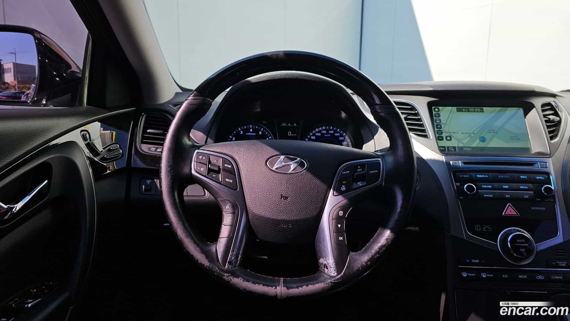 Grandeur Hyundai 2015.4-OPTION-017