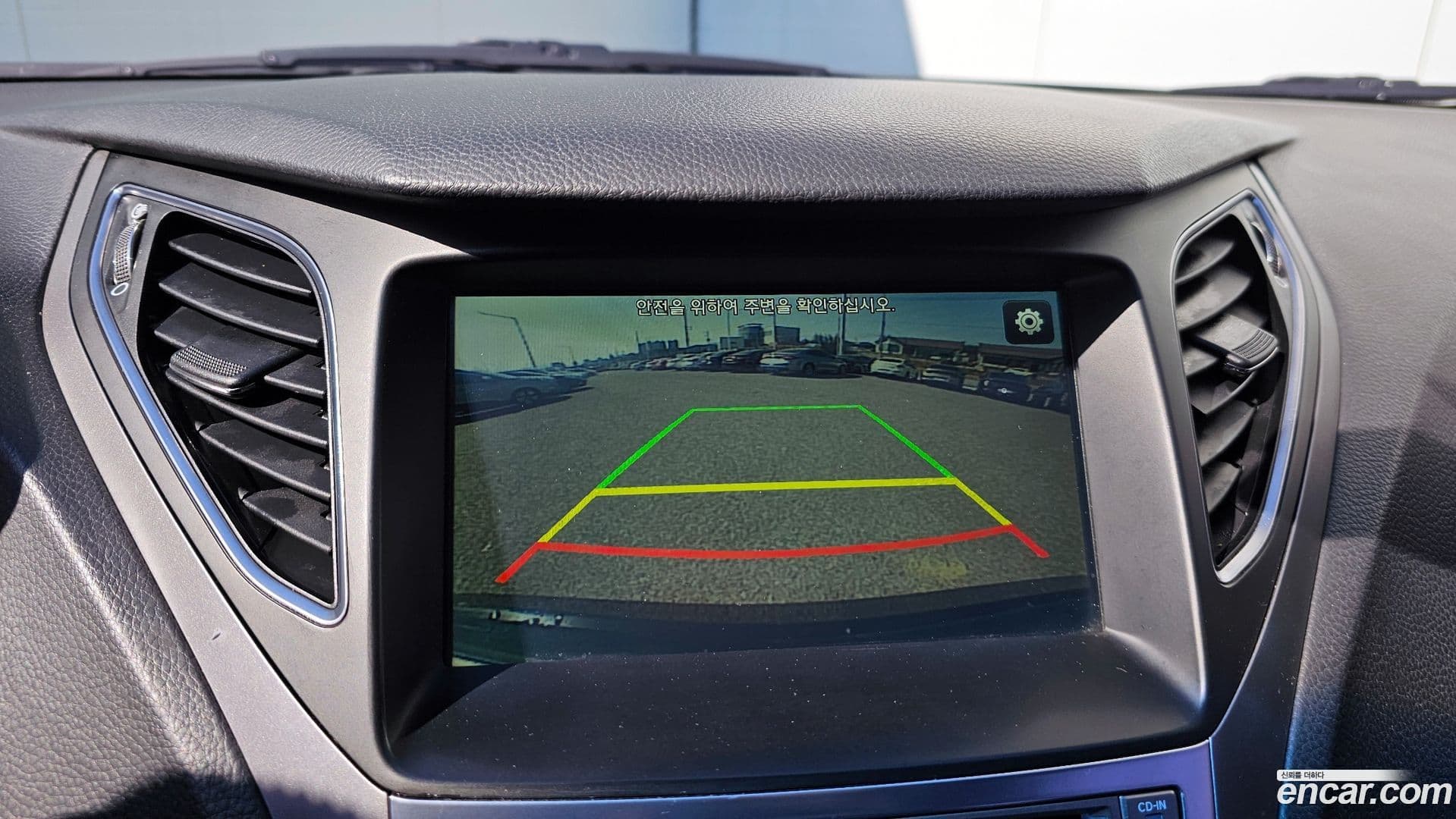 Main__Slider__Photo:Grandeur Hyundai 2015.4-14