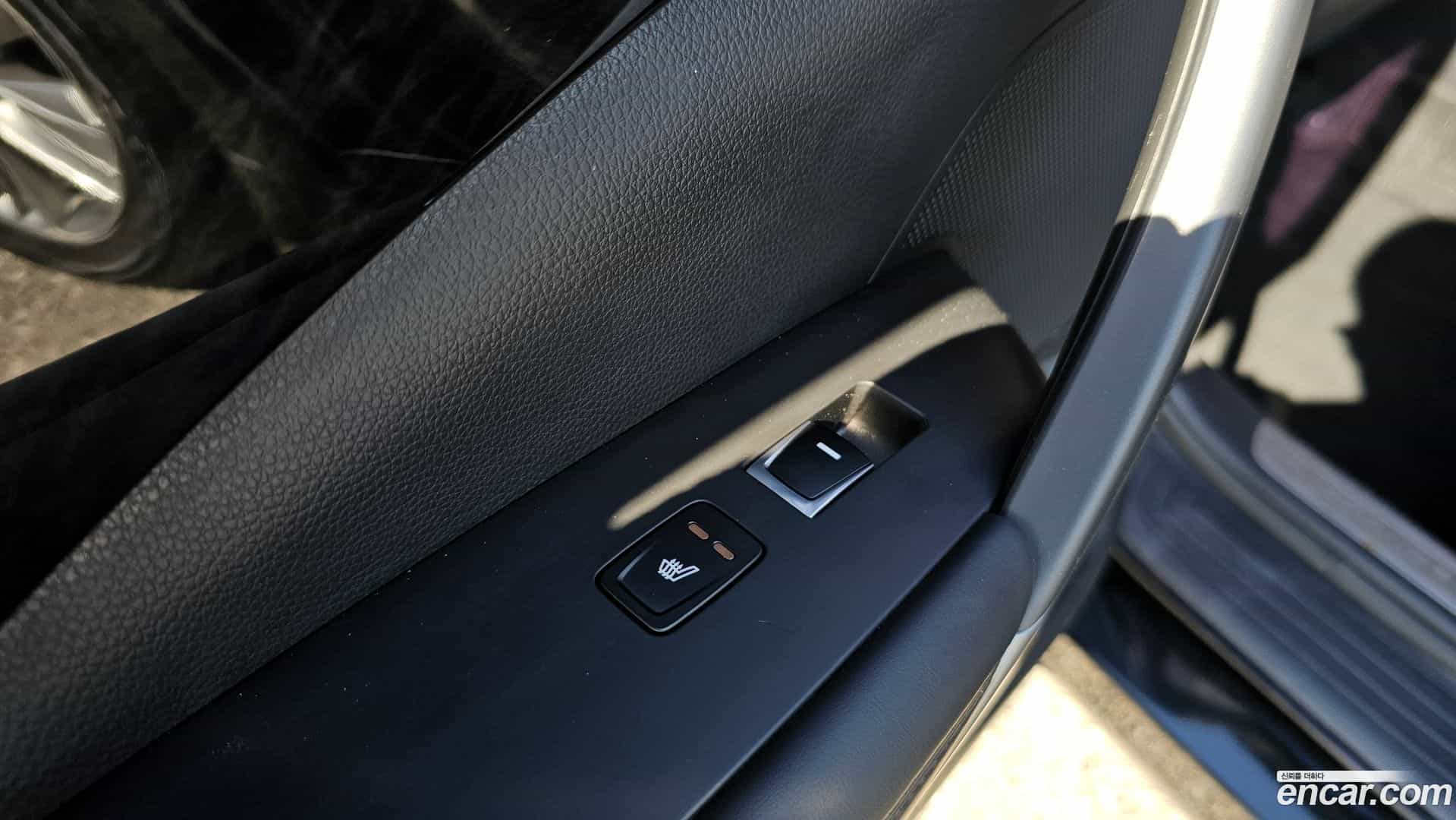 Grandeur Hyundai 2015.4-OPTION-021