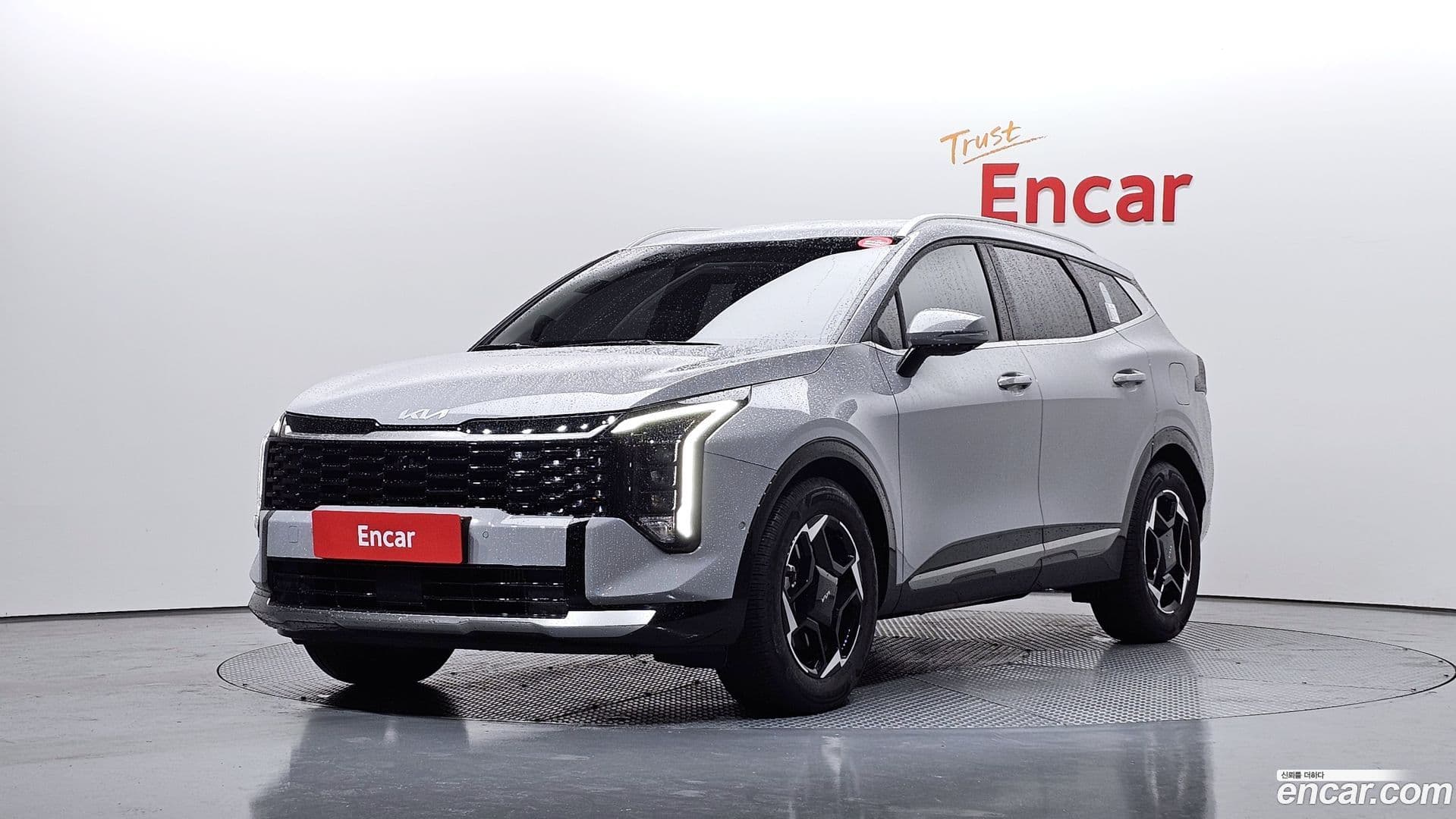 Main__Slider__Photo:Sportage Kia 2025.2-0