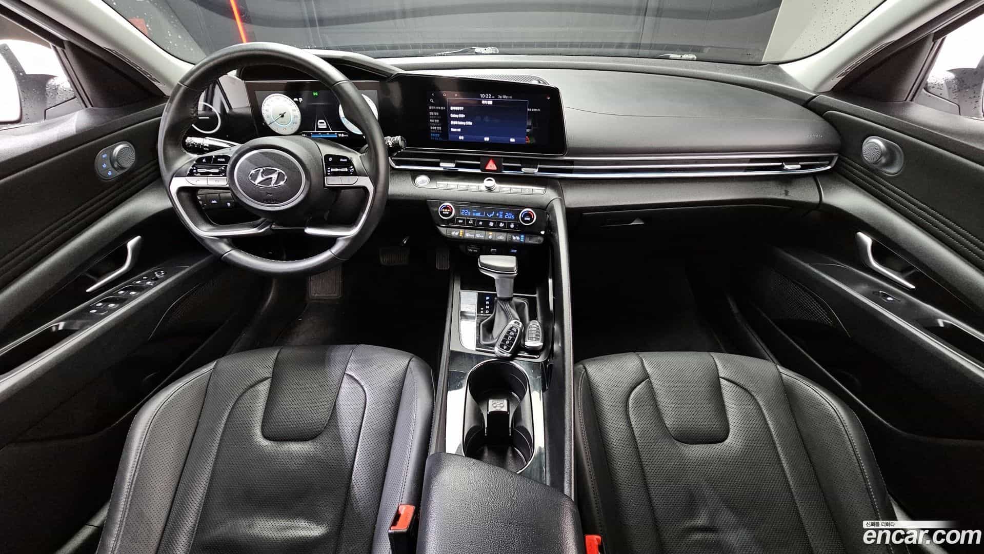 AVANTE Hyundai 2020.5-INNER-007