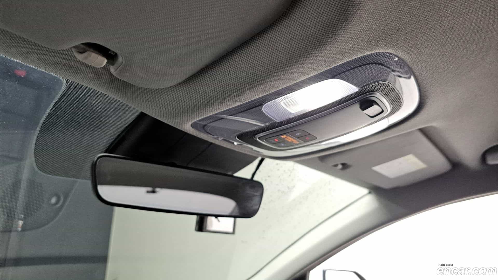 AVANTE Hyundai 2020.5-OPTION-023