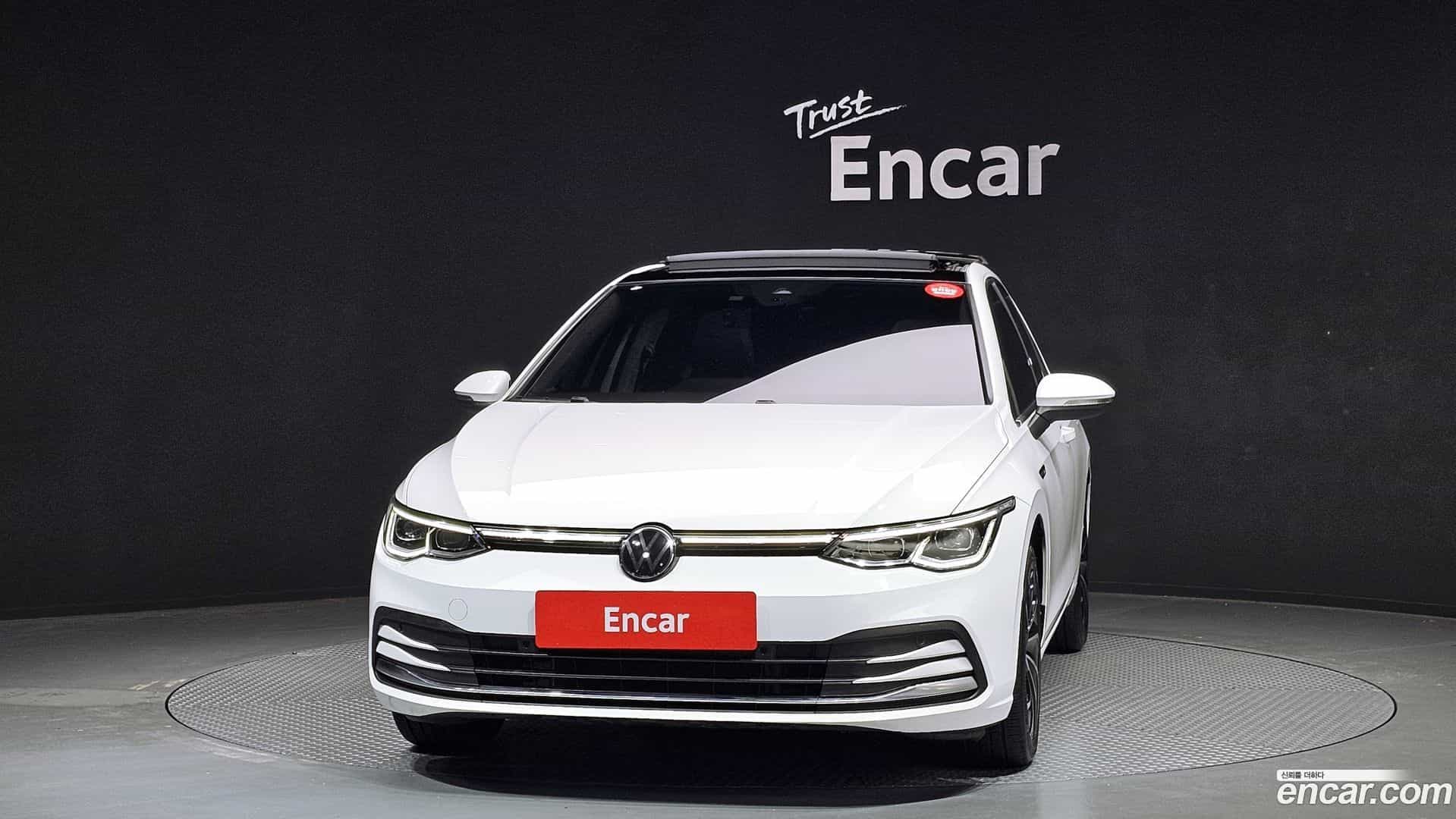 Golf Volkswagen 2023.4-OUTER-003