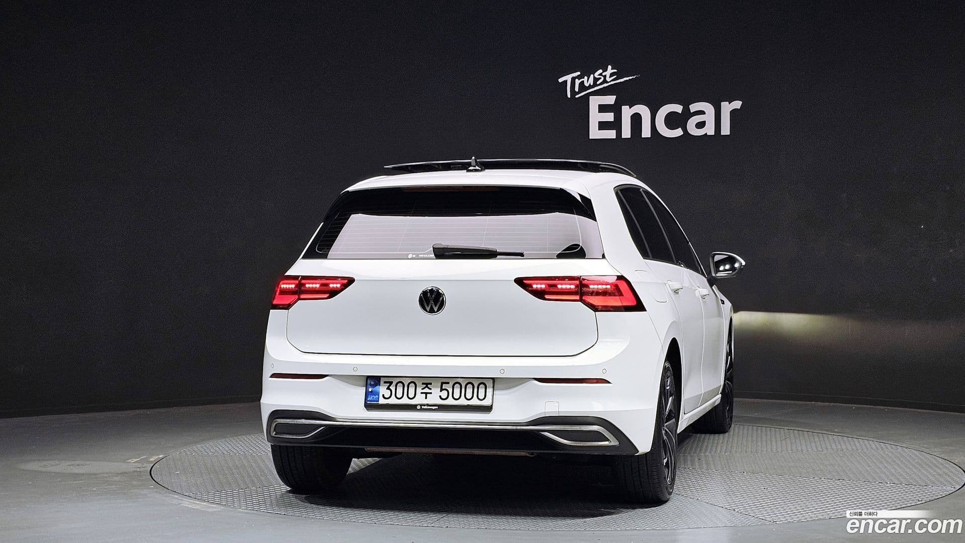 Main__Slider__Photo:Golf Volkswagen 2023.4-3