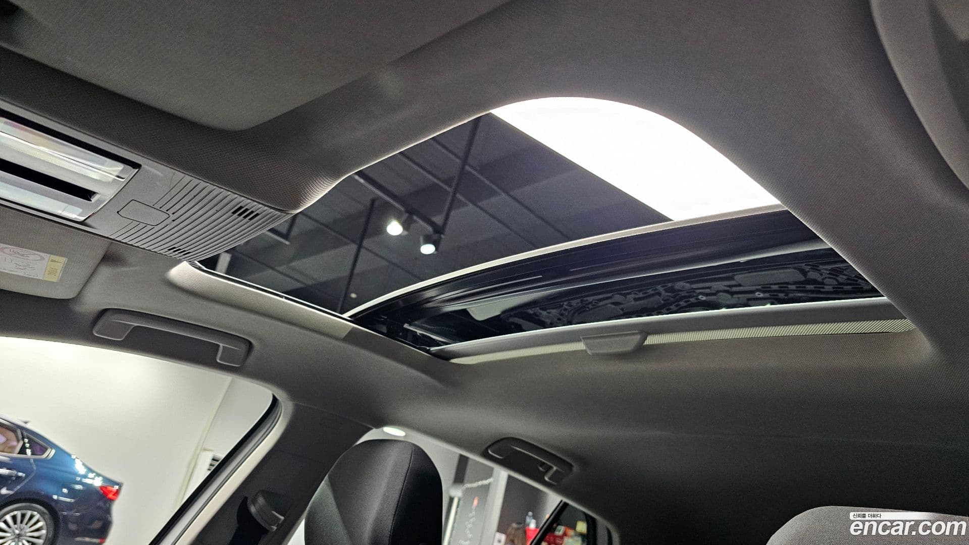 Main__Slider__Photo:Golf Volkswagen 2023.4-16