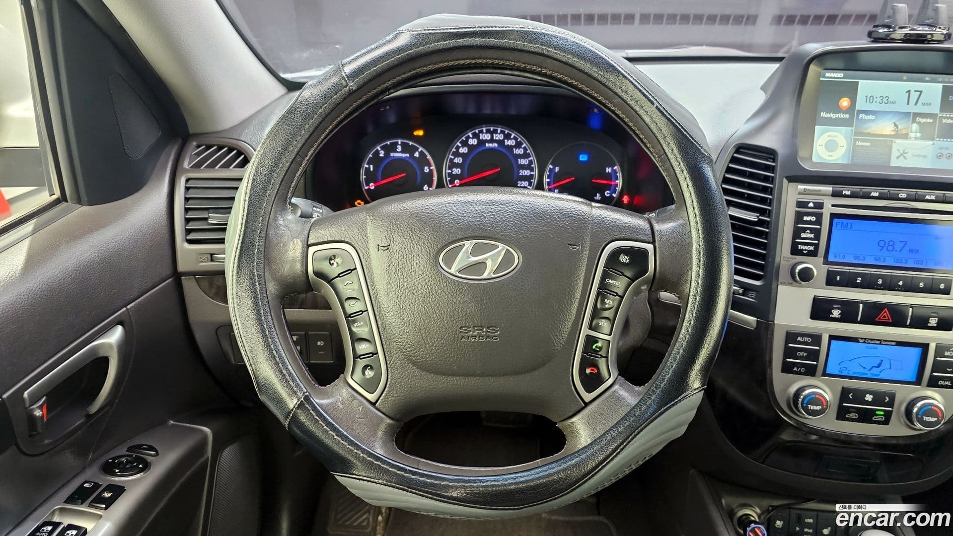 Main__Slider__Photo:Santafe Hyundai 2011.8-12