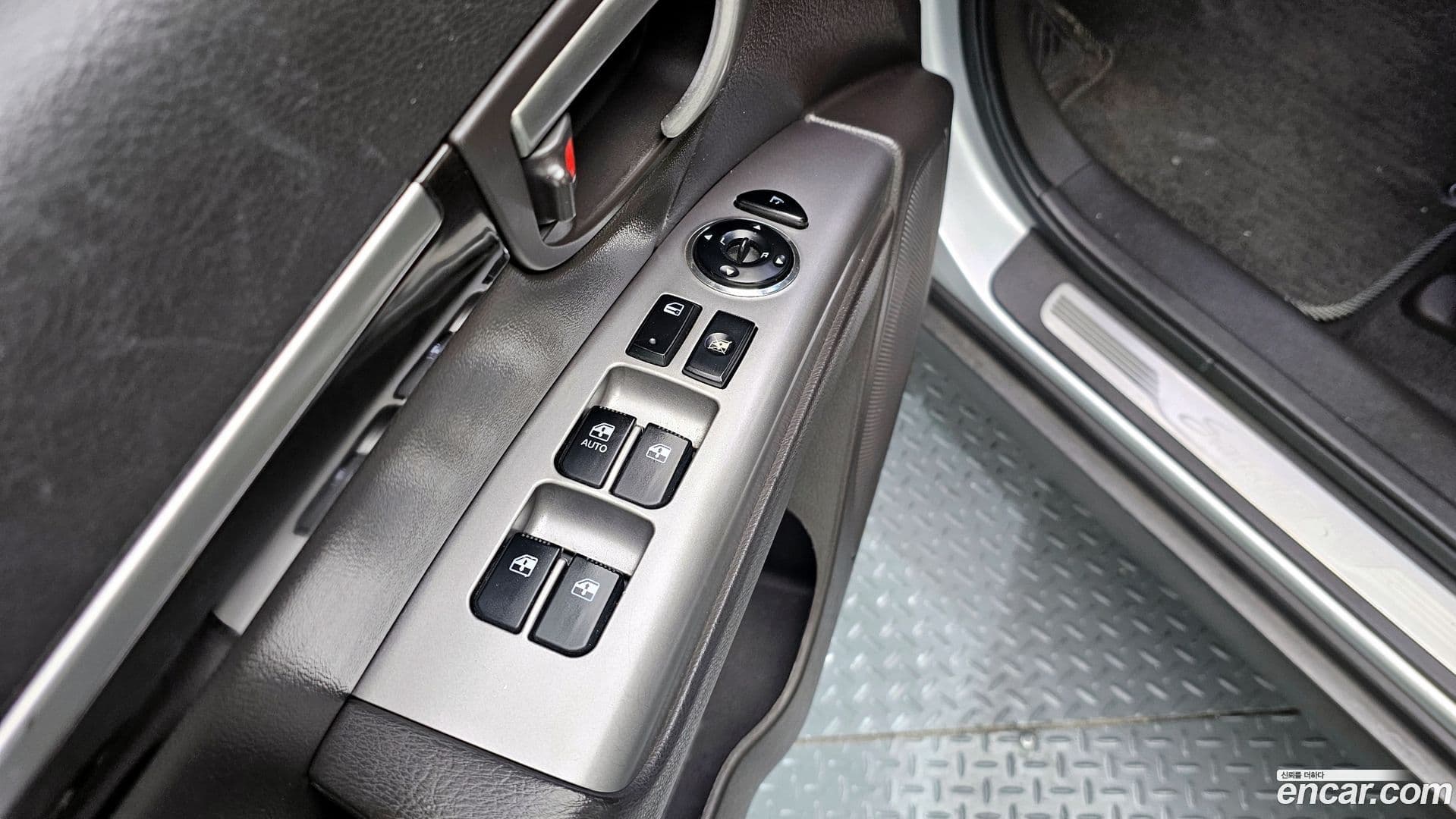 Main__Slider__Photo:Santafe Hyundai 2011.8-16