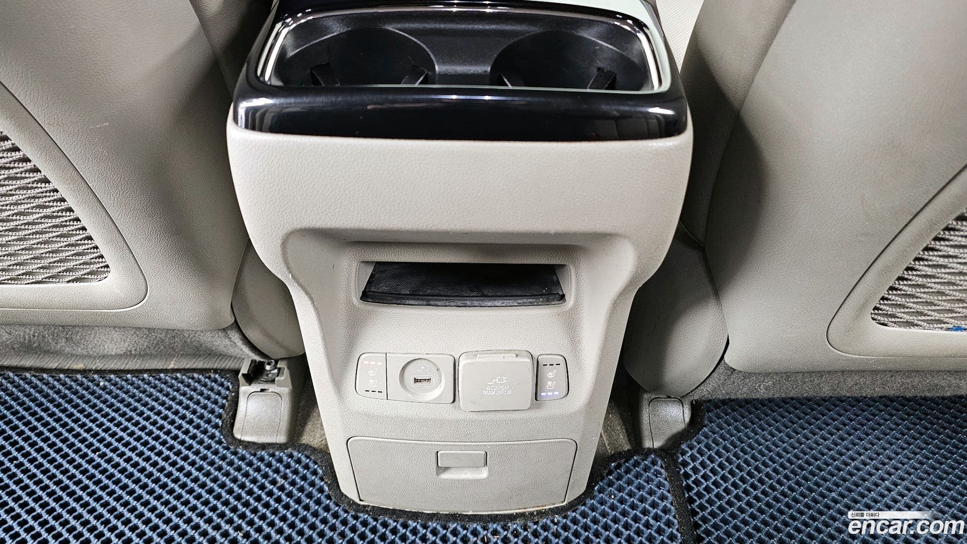 Main__Slider__Photo:Canival Kia 2020.5-18