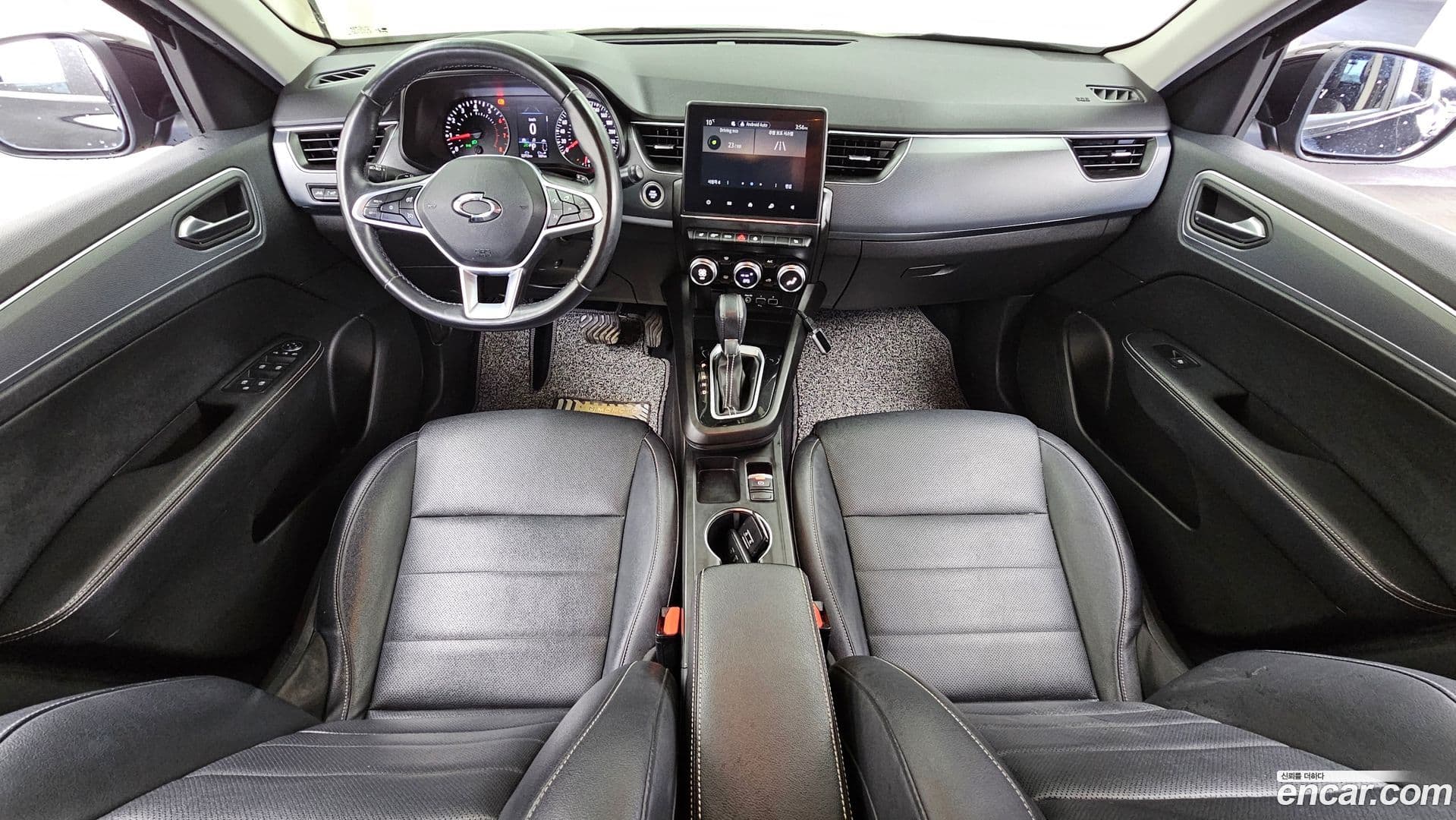 Main__Slider__Photo:XM3 Renault-KoreaSamsung 2021.11-6