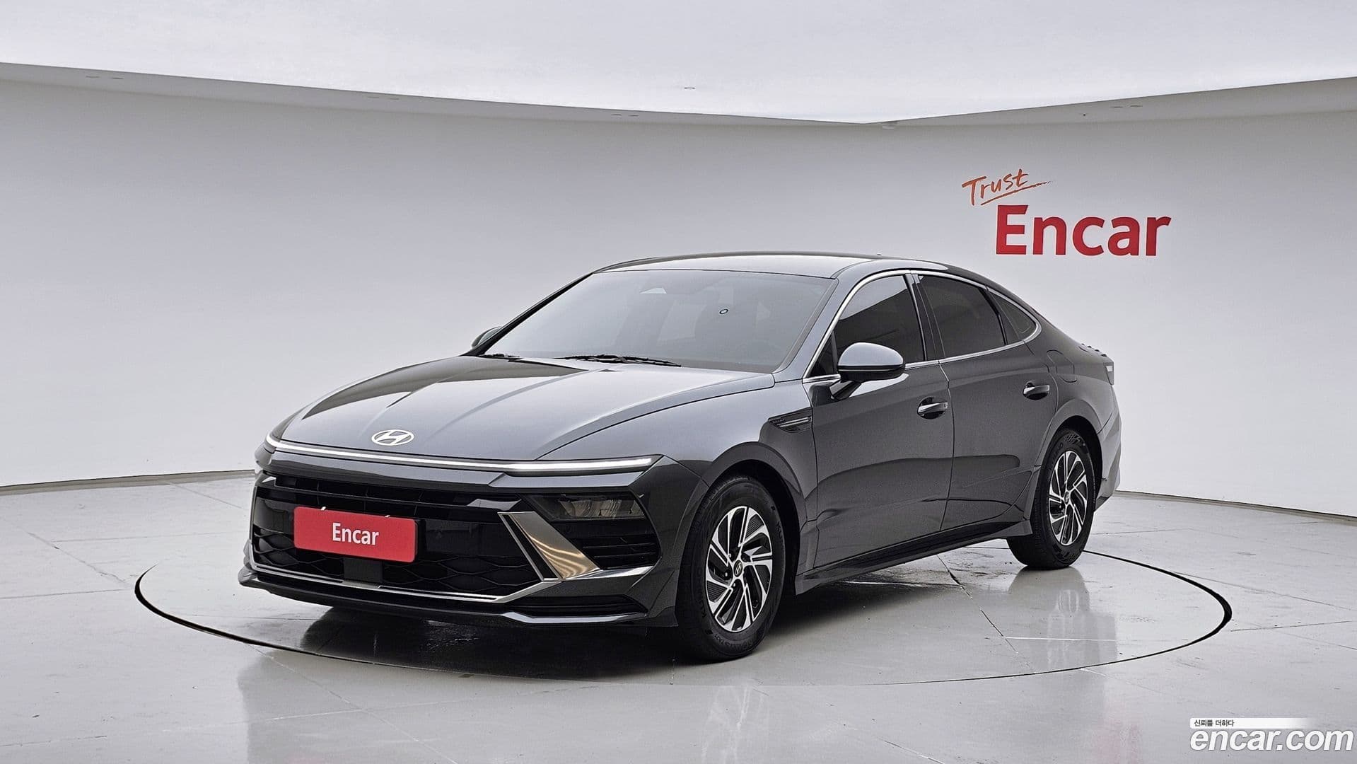 Main__Slider__Photo:Sonata Hyundai 2023.10-0