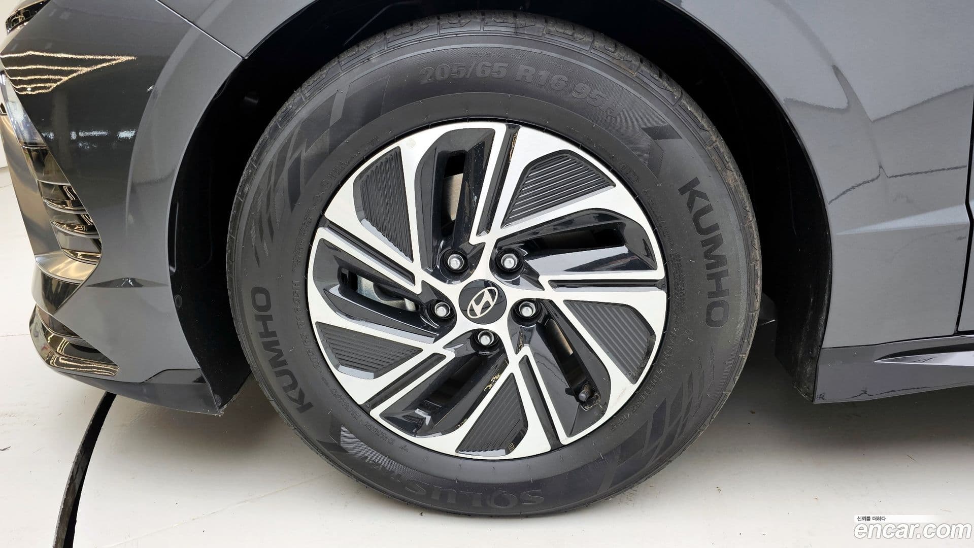 Main__Slider__Photo:Sonata Hyundai 2023.10-4