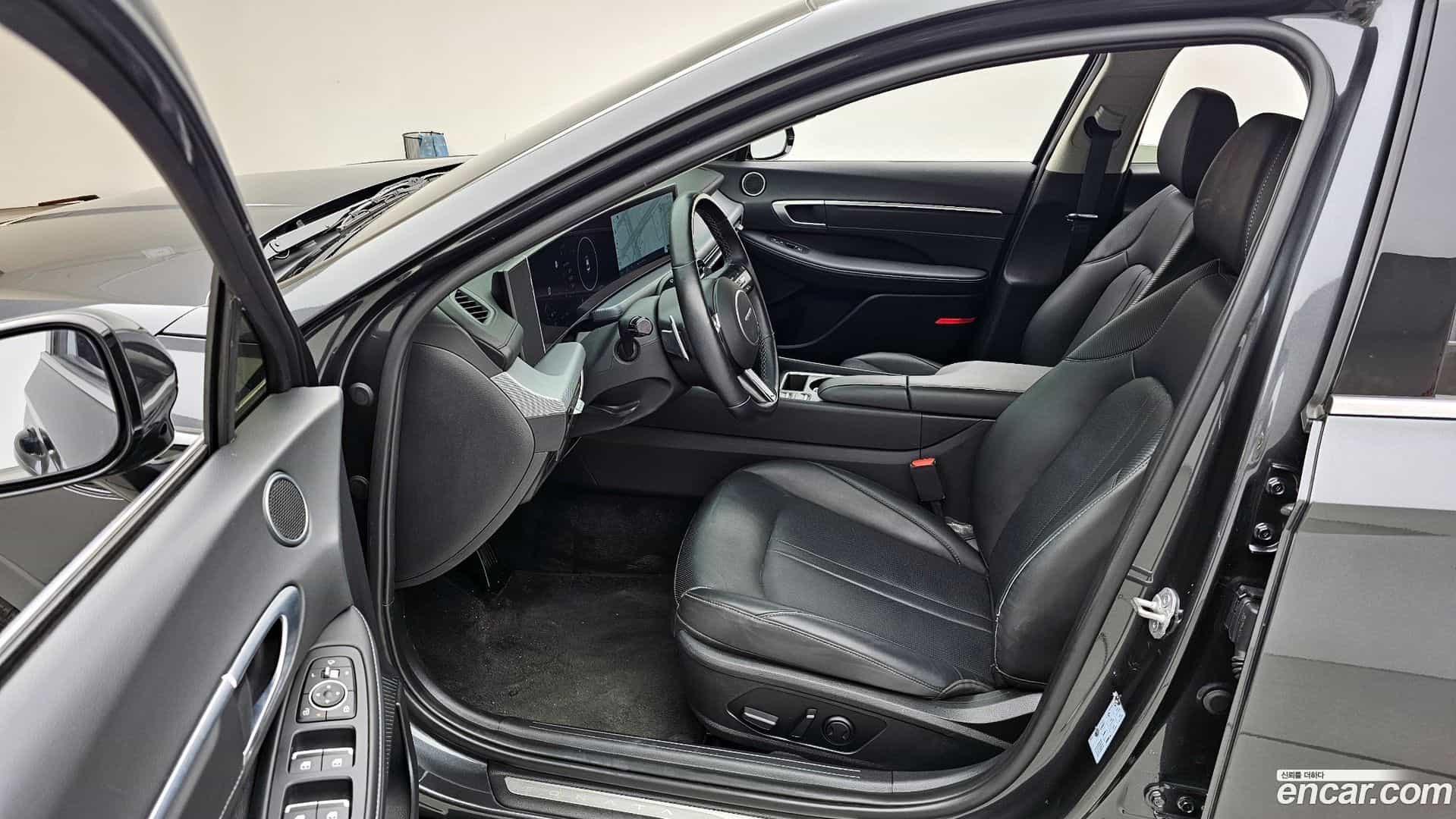 Sonata Hyundai 2023.10-INNER-010