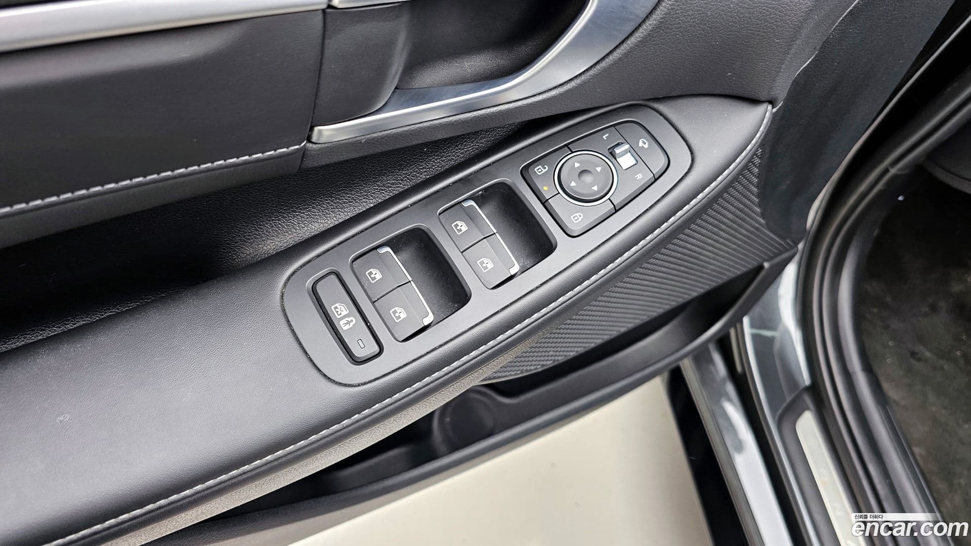 Main__Slider__Photo:Sonata Hyundai 2023.10-16