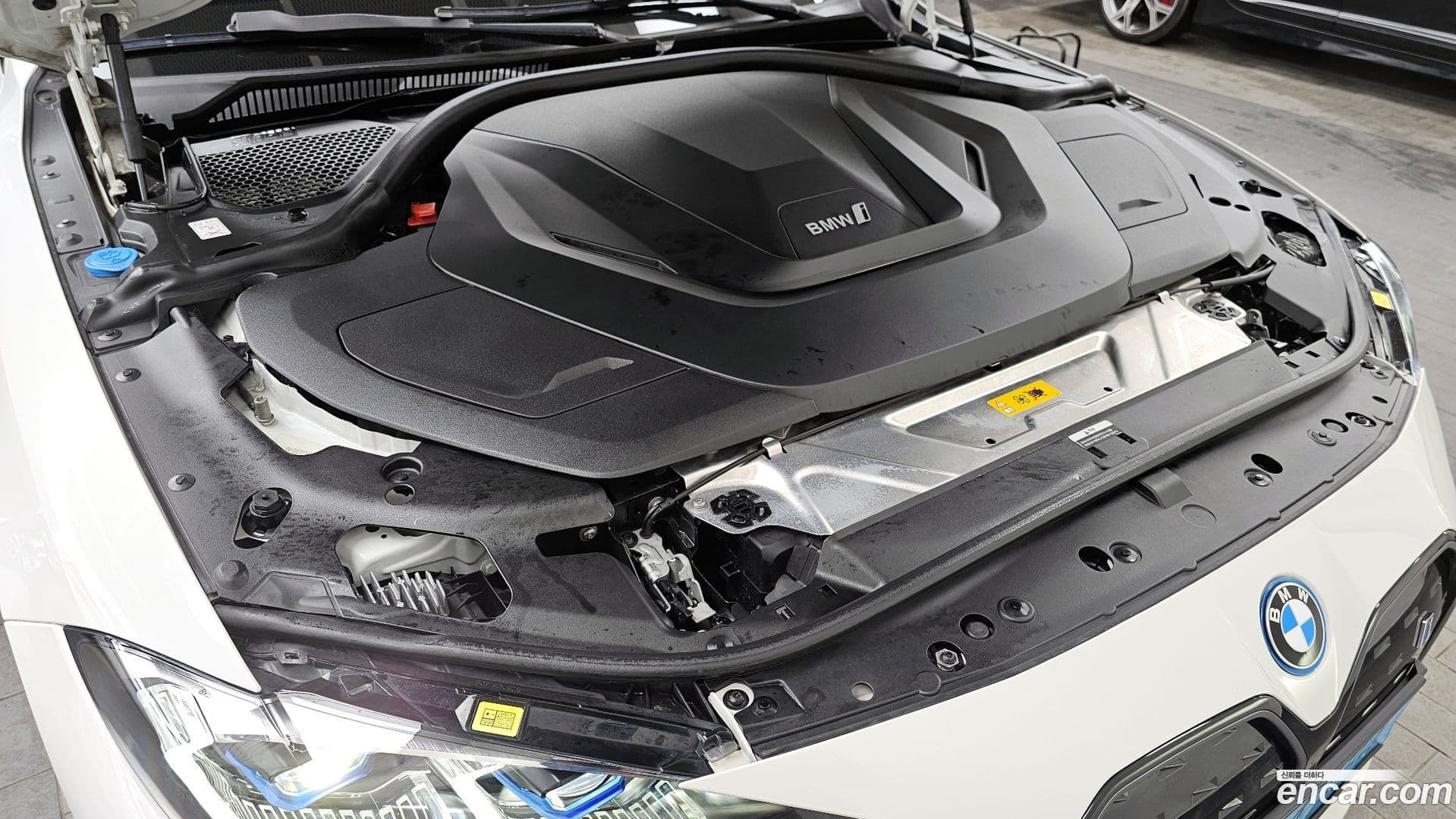 Main__Slider__Photo:i4 BMW 2023.0-5