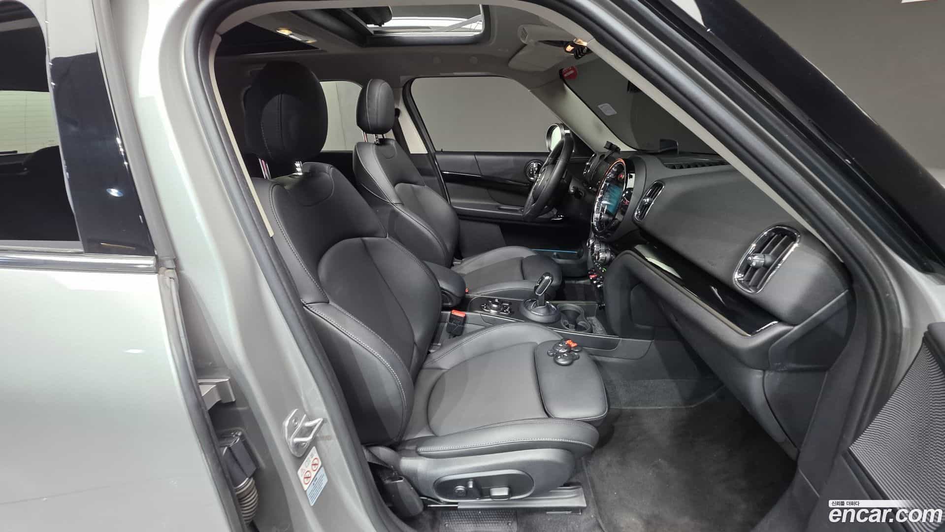 Countryman Mini 2023.6-INNER-010
