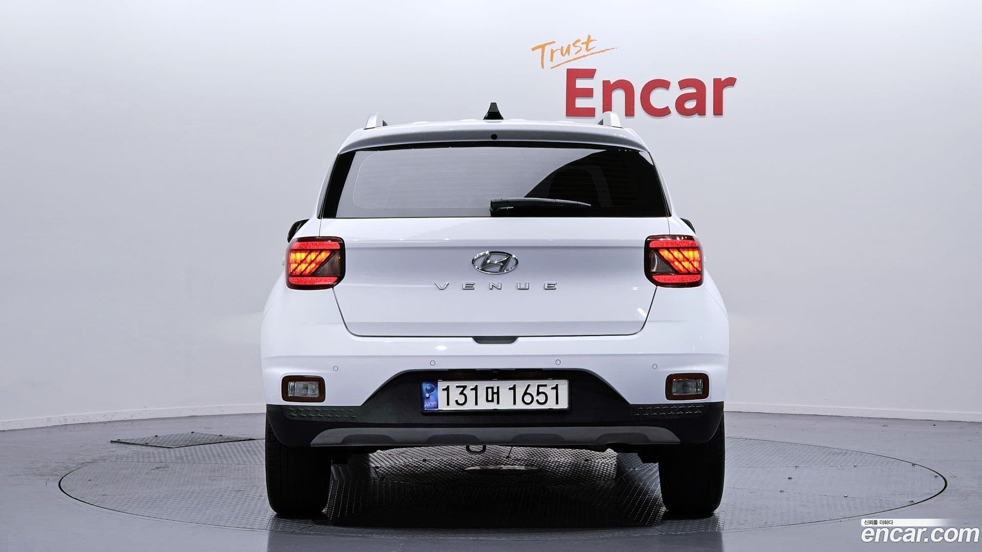 Main__Slider__Photo:Venue Hyundai 2022.3-3