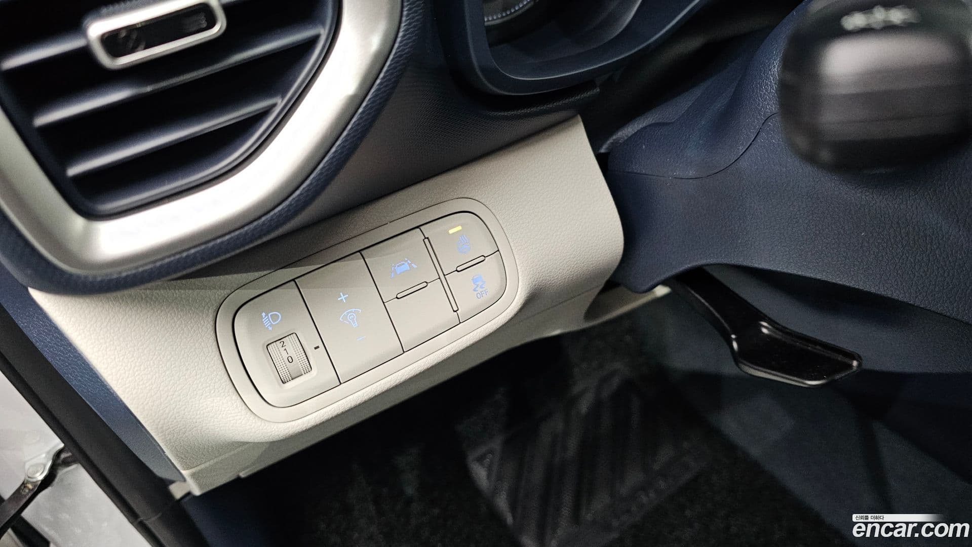 Main__Slider__Photo:Venue Hyundai 2022.3-12