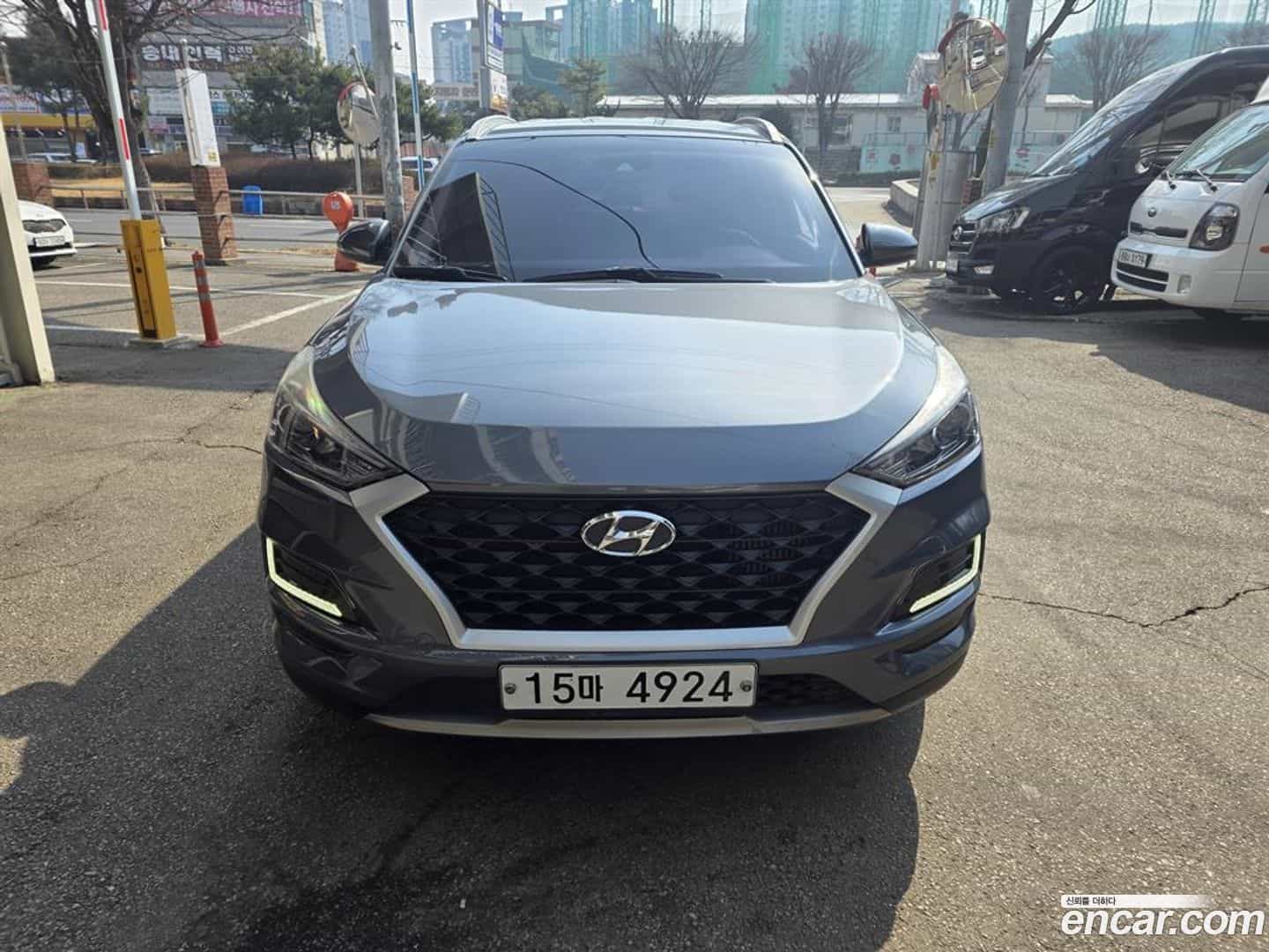 Tucson Hyundai 2019.4-OUTER-001