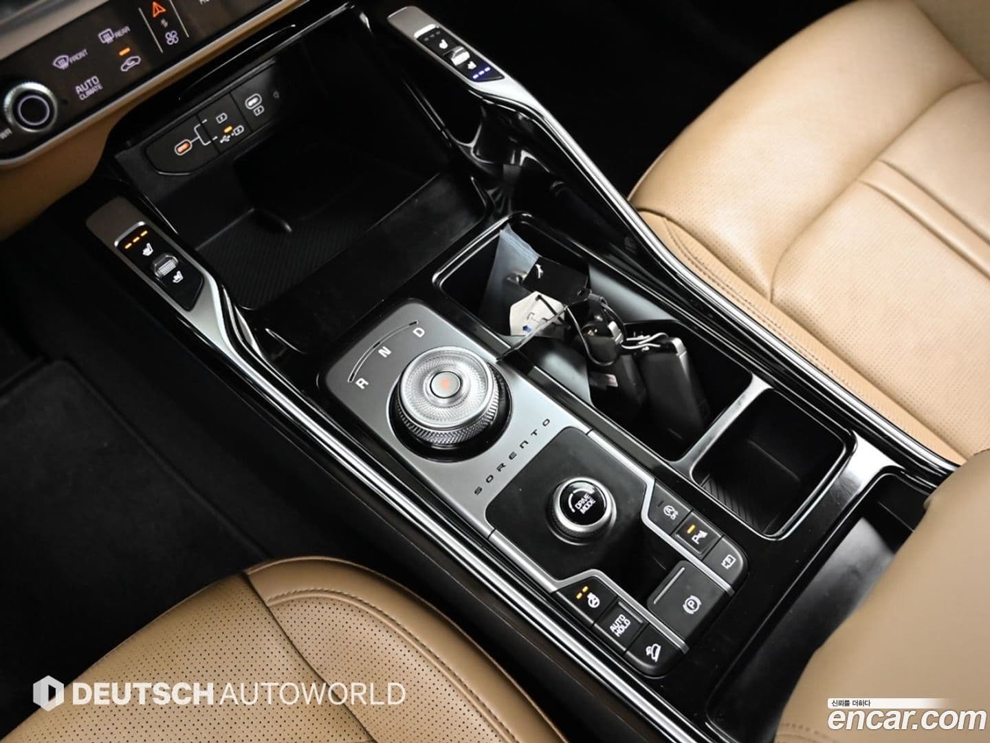 Main__Slider__Photo:Sorento Kia 2023.9-8