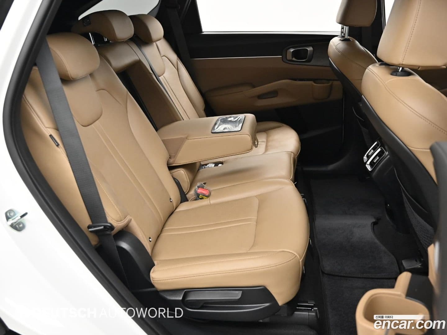 Main__Slider__Photo:Sorento Kia 2023.9-11