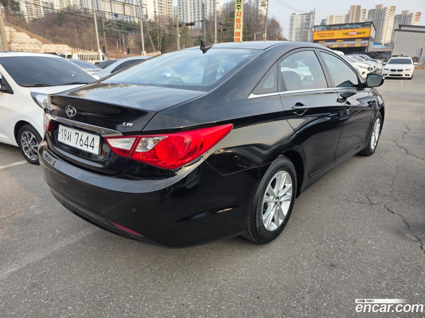 Main__Slider__Photo:Sonata Hyundai 2012.2-3
