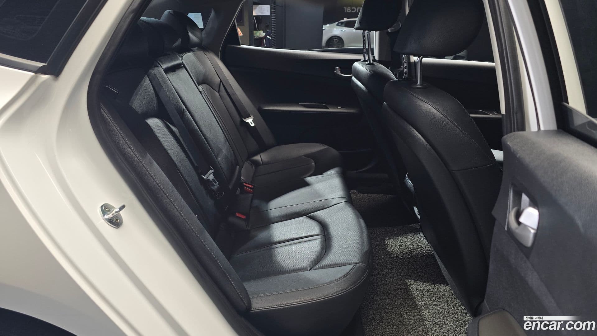 Main__Slider__Photo:K5 Kia 2019.5-11