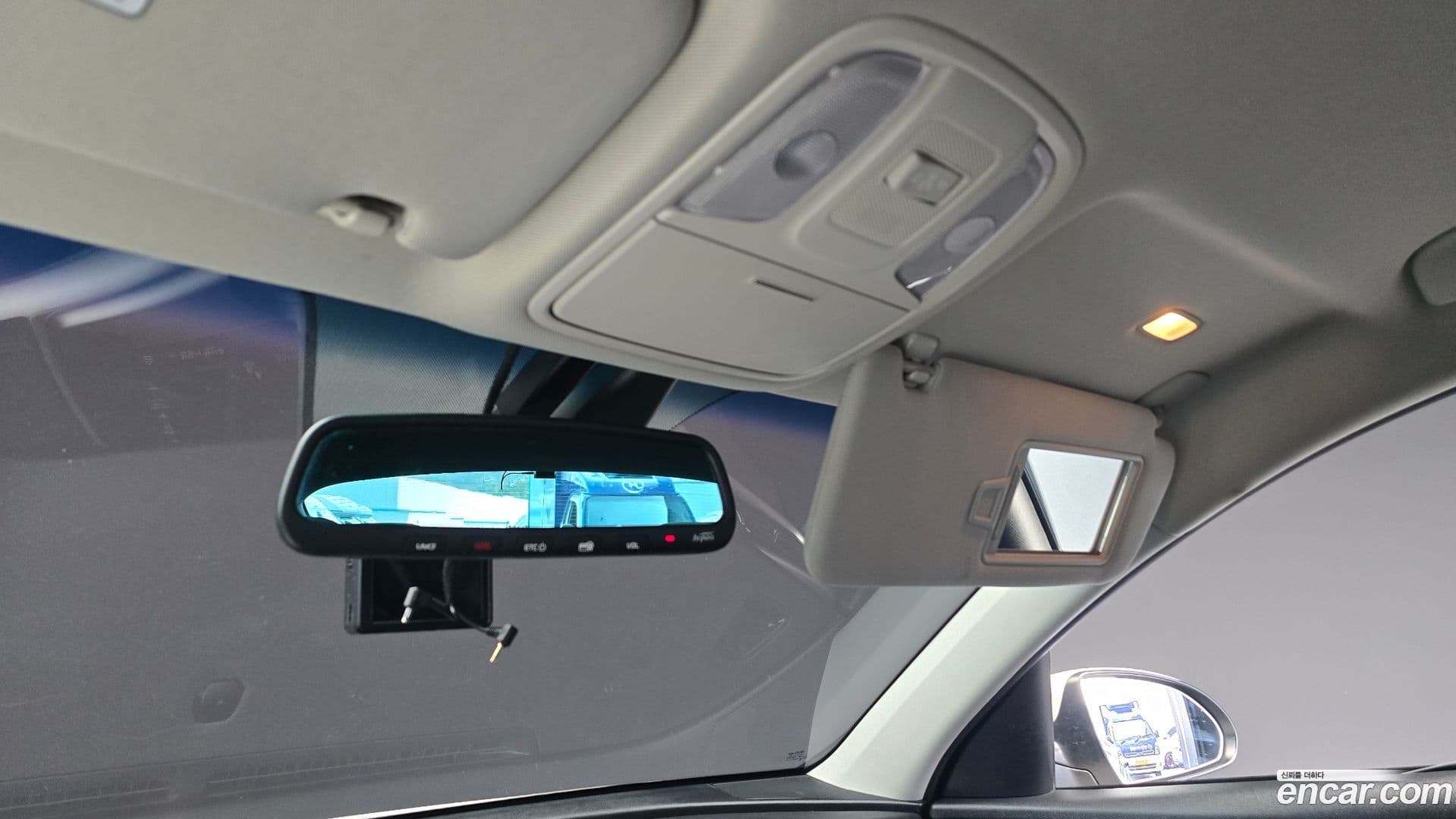 Main__Slider__Photo:K5 Kia 2019.5-18