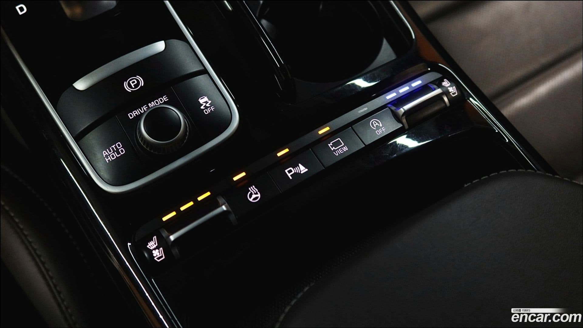 Main__Slider__Photo:Stinger Kia 2017.11-18