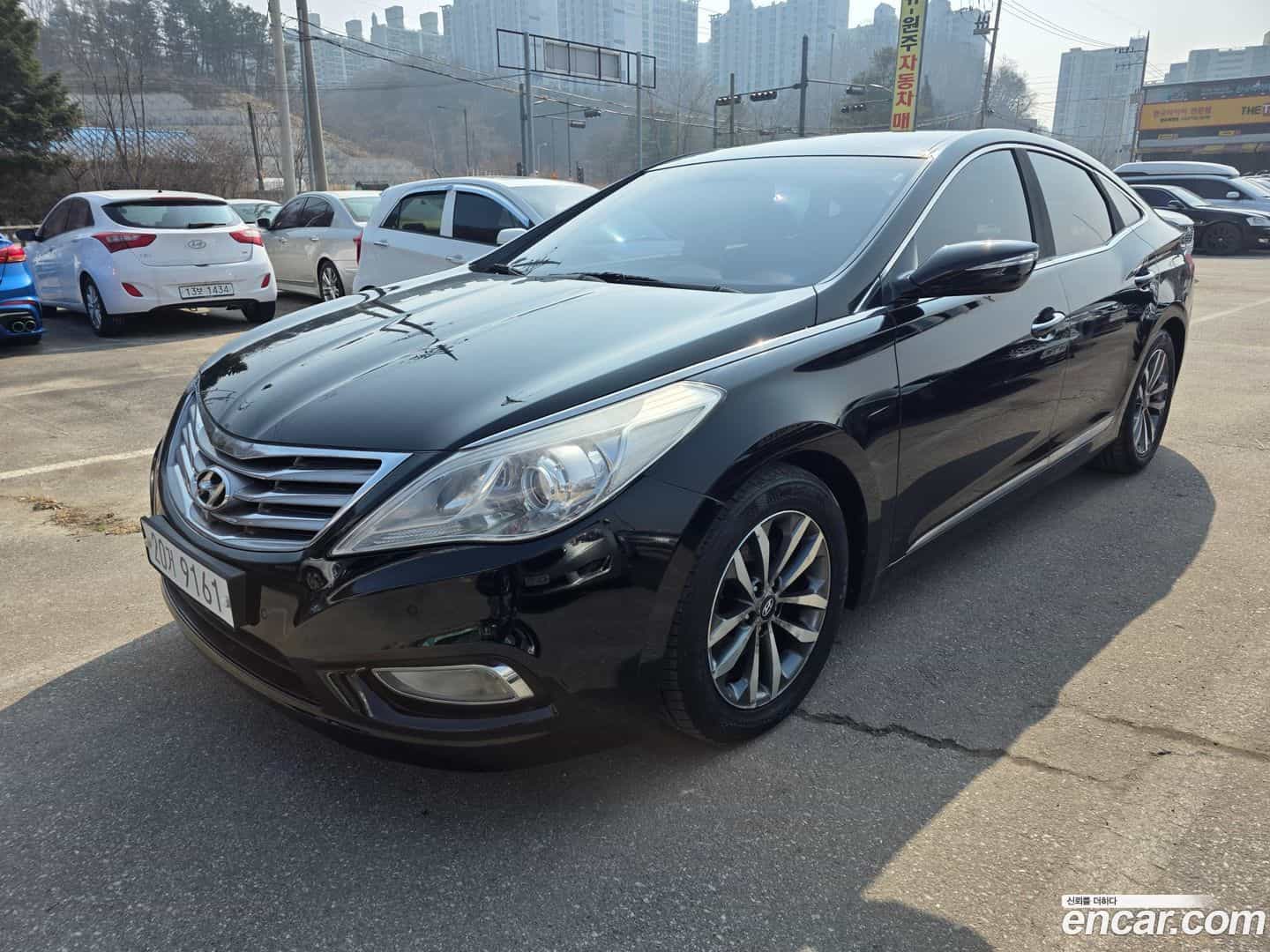 Grandeur Hyundai 2011.9-OUTER-001