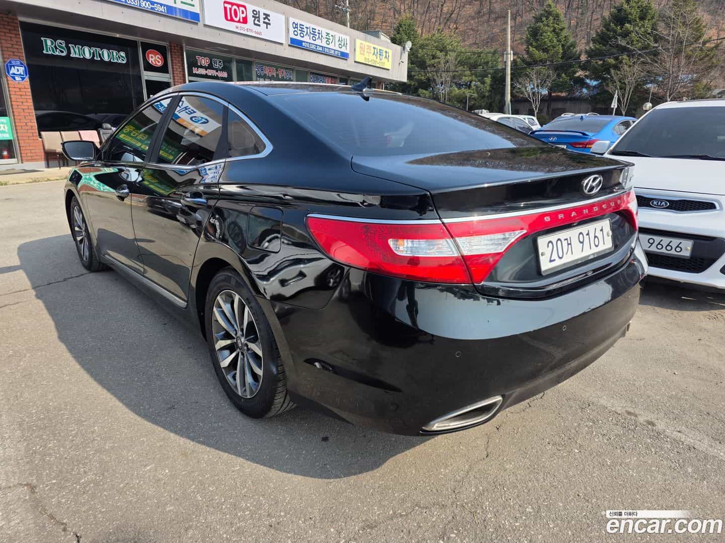 Grandeur Hyundai 2011.9-OUTER-005