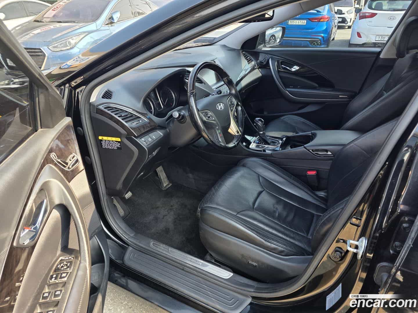 Grandeur Hyundai 2011.9-INNER-007