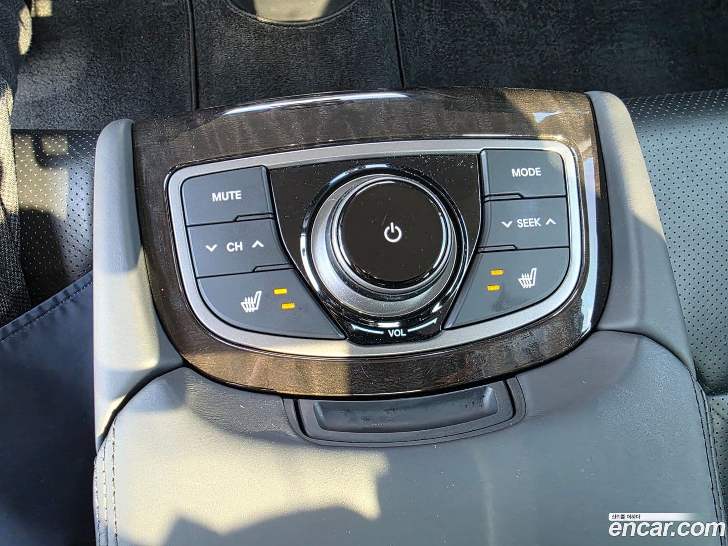 Main__Slider__Photo:Grandeur Hyundai 2011.9-9