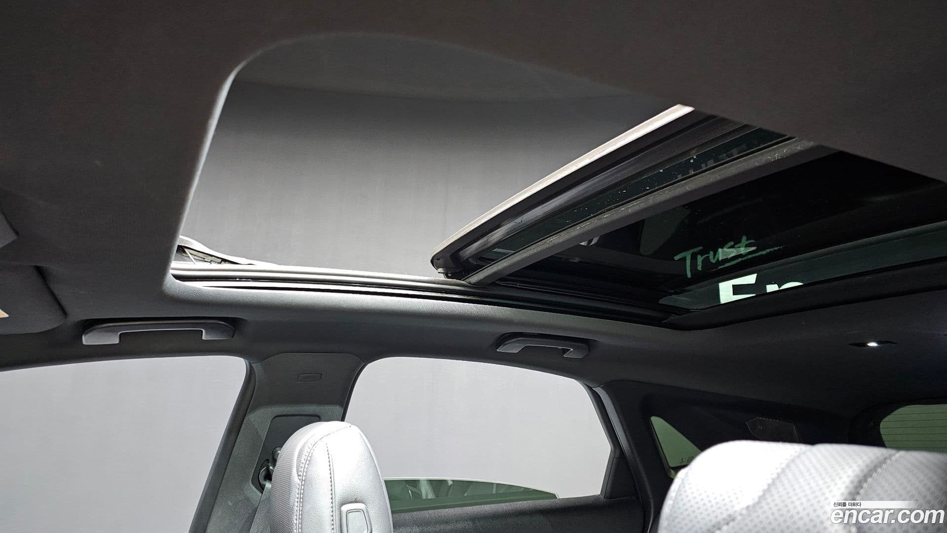 Main__Slider__Photo:DS7 Citroen-DS 2021.2-18