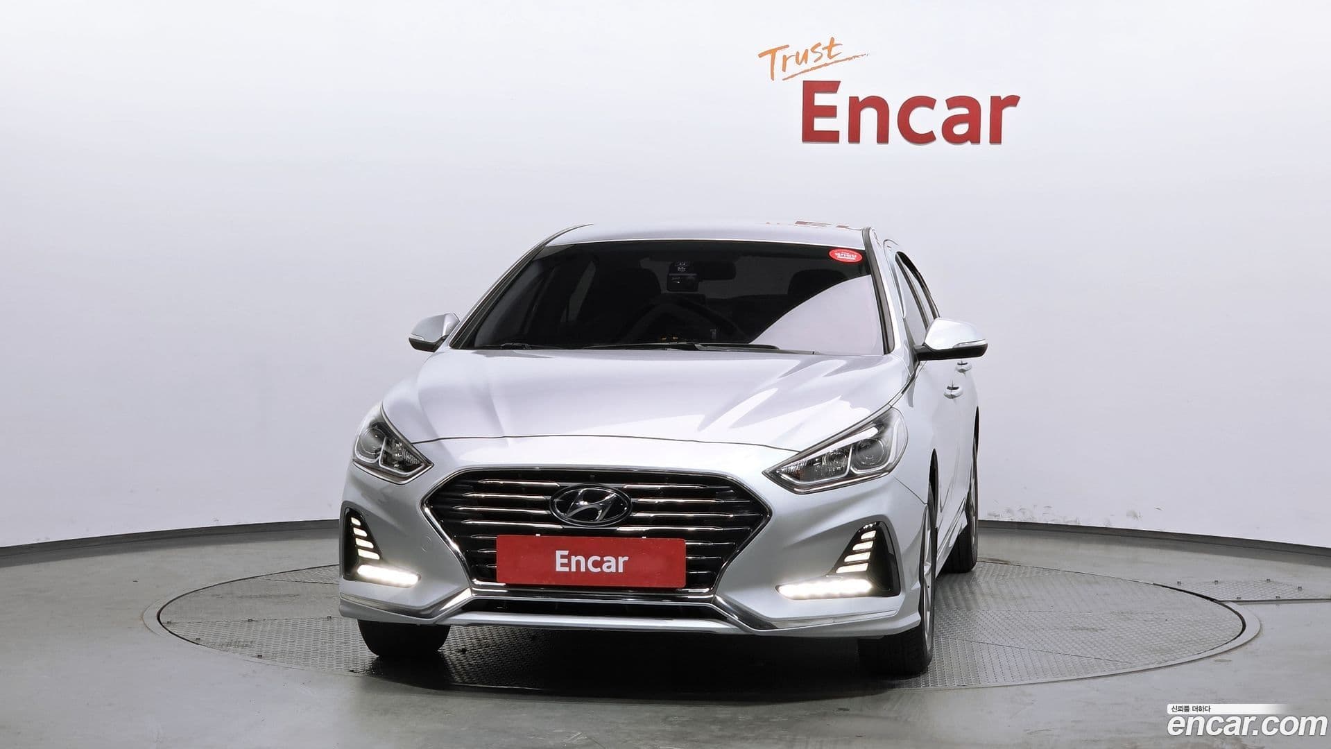 Main__Slider__Photo:Sonata Hyundai 2017.8-2